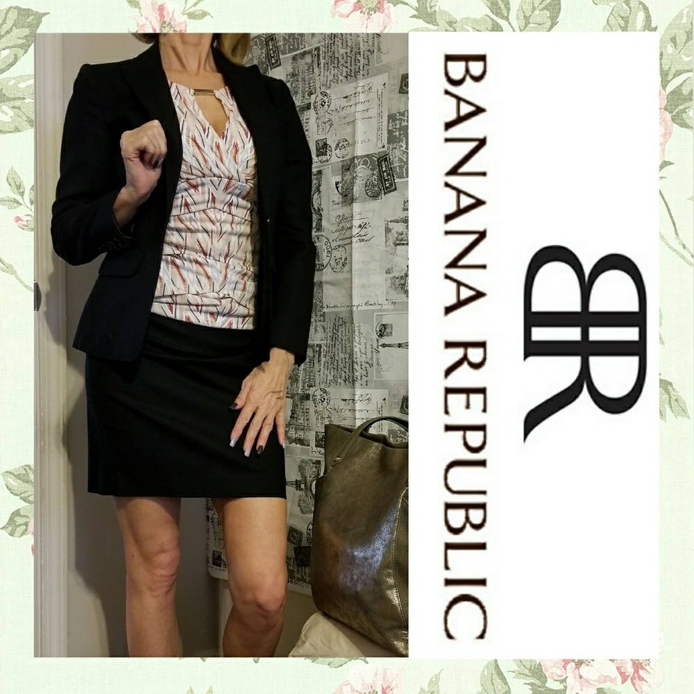 NEW LISTING!! NWOT Black Skirt and Blazer Suit